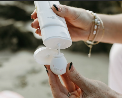 The BEST refillable sunscreen applicator